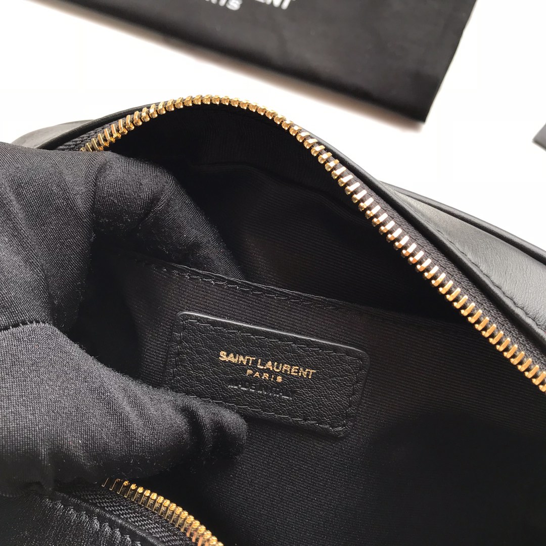 Saint Laurent Lou Matelassé Leder-Kameratasche (23 x 16 x 6 cm) - EUR FASHION