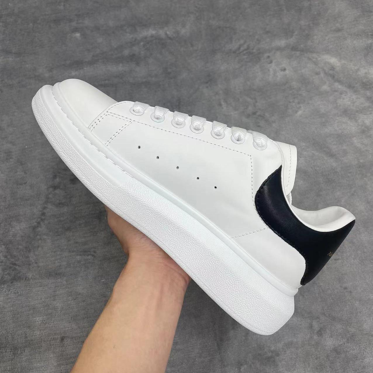 Alexander Mqueen – Übergroßer Sneaker in Weiß - EUR FASHION