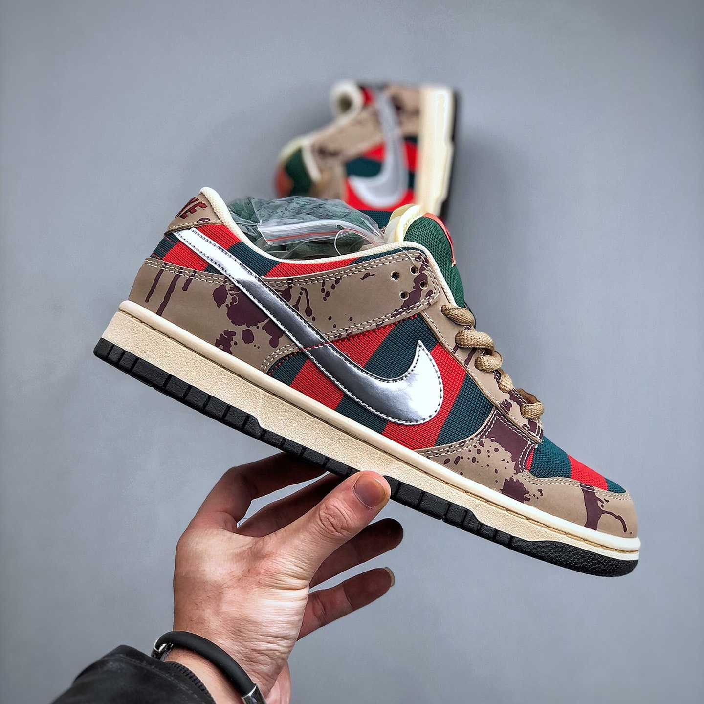 Nike Dunk SB Low Freddy Krueger Turnschuhe 313170-202 - EUR FASHION