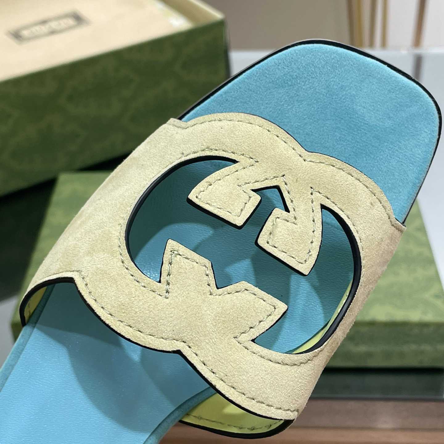 Gucci Damen-Slide-Sandale mit ineinandergreifendem G-Ausschnitt - EUR FASHION