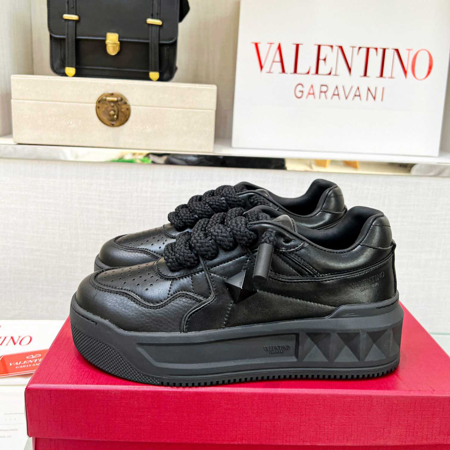 Valenti One Stud XL Low-Top-Sneaker aus Nappaleder - EUR FASHION