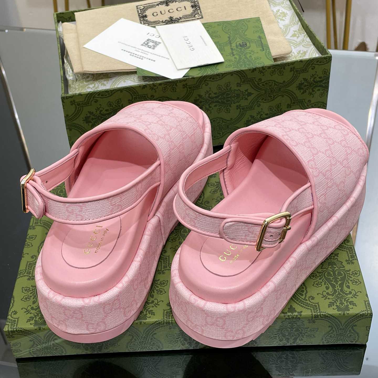 Gucci Damen-Plateau-GG-Sandale - EUR FASHION