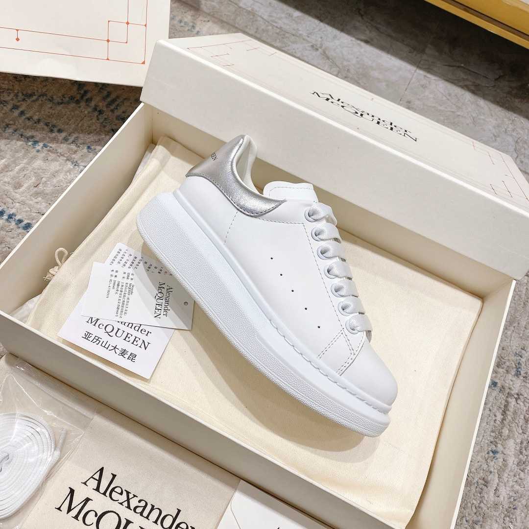 Alexander Mqueen – Übergroßer Sneaker in Weiß - EUR FASHION