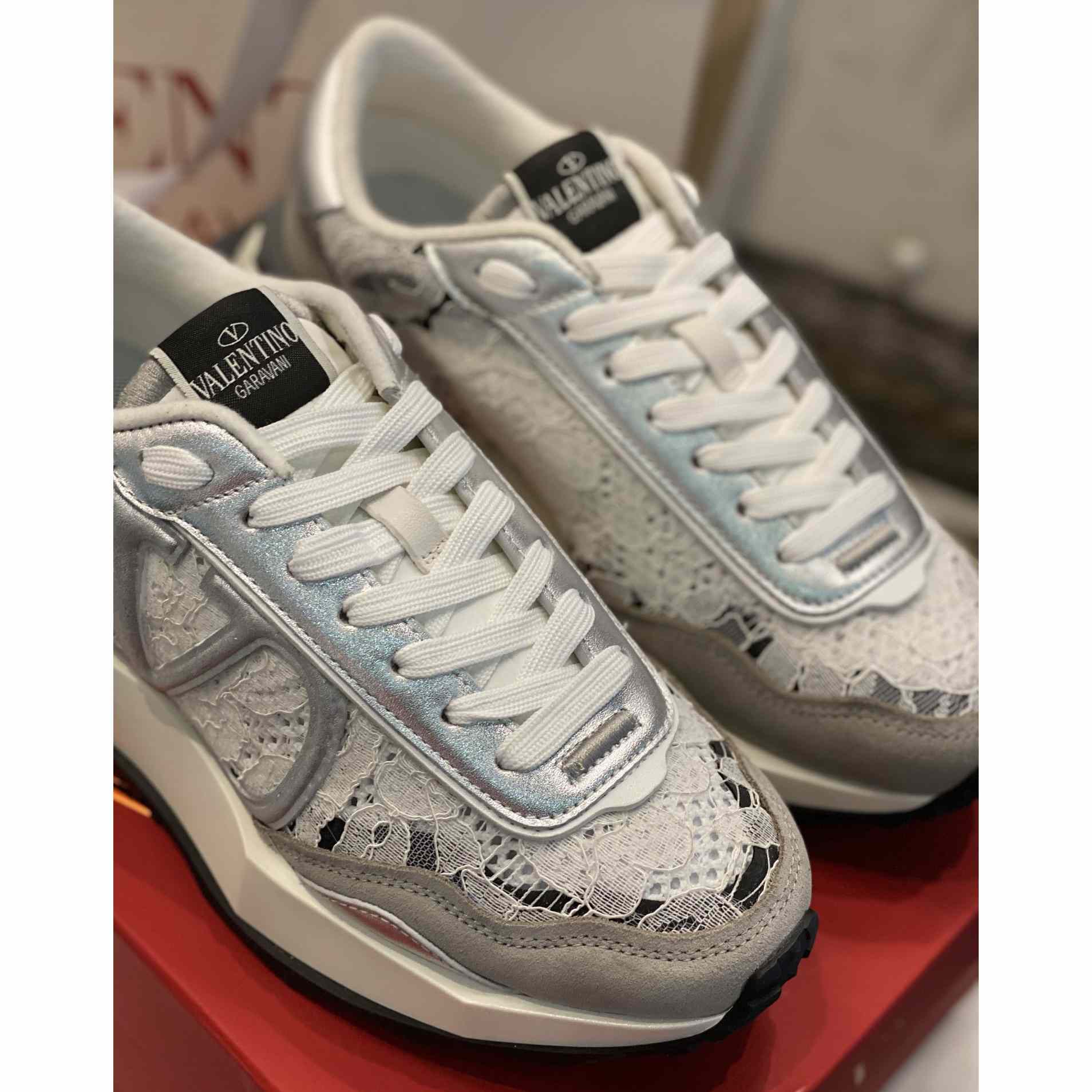Valenti Lace Runner-Sneaker aus Spitze und Mesh - EUR FASHION
