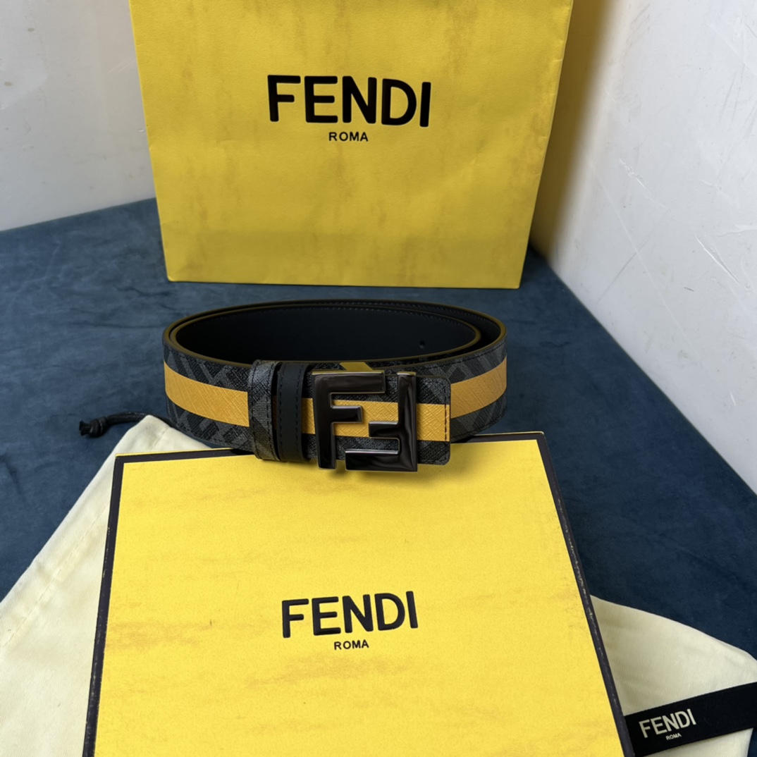 Fendi Wendegürtel aus schwarzem Leder - EUR FASHION