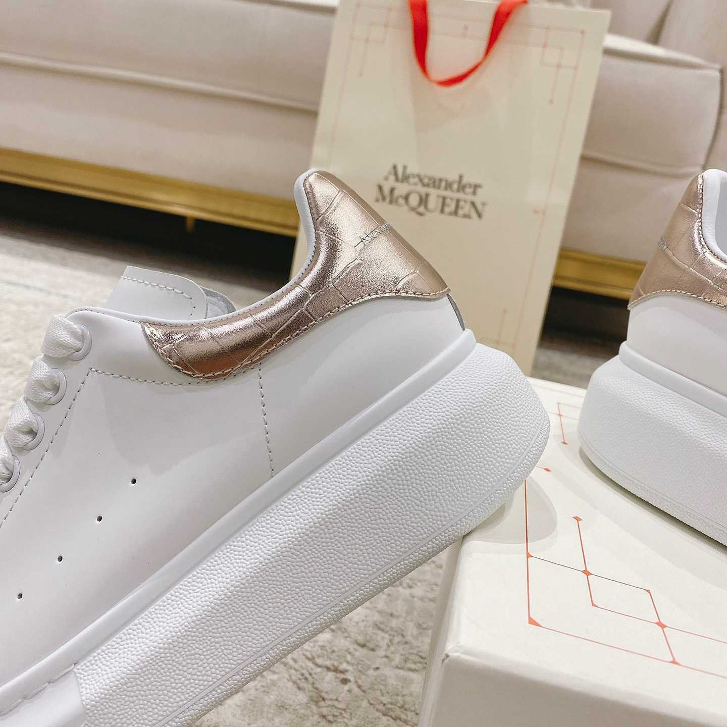 Alexander Mqueen – Übergroßer Sneaker in Weiß - EUR FASHION