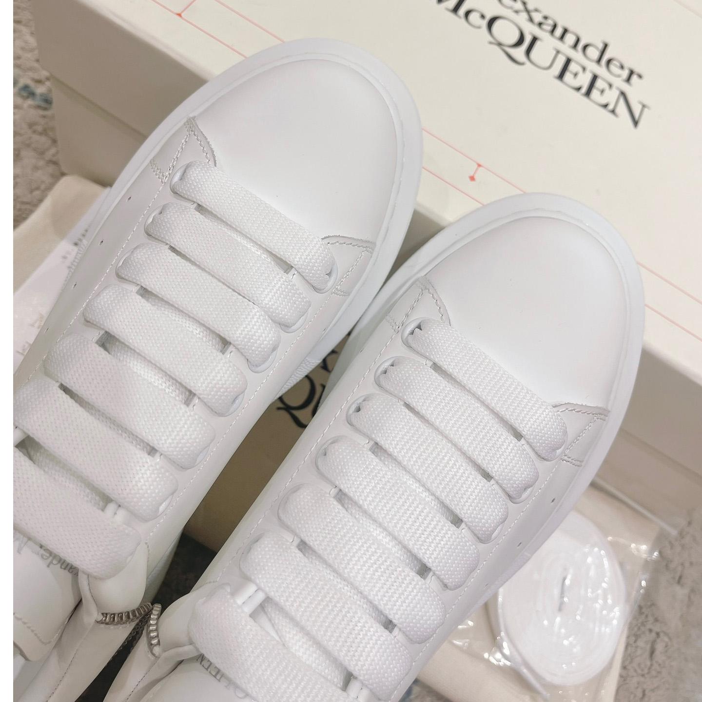 Alexander Mqueen – Übergroßer Sneaker in Weiß - EUR FASHION