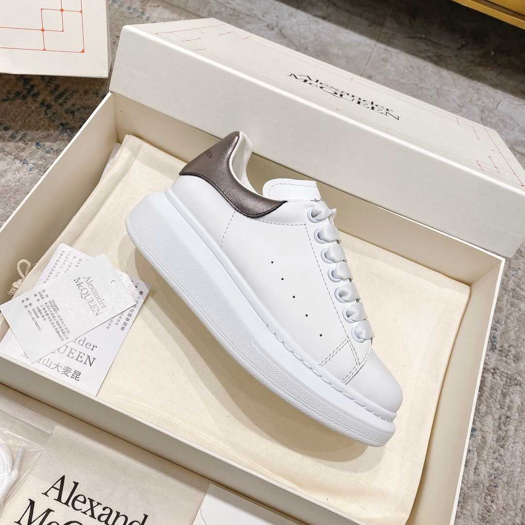 Alexander Mqueen – Übergroßer Sneaker in Weiß - EUR FASHION