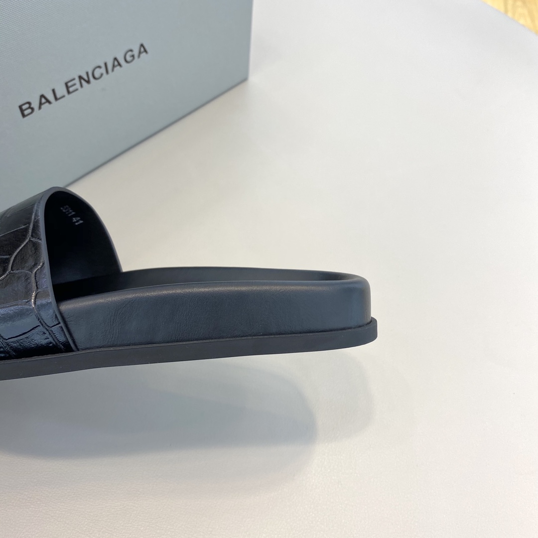 Balenciaga Pool Slide Sandale - EUR FASHION