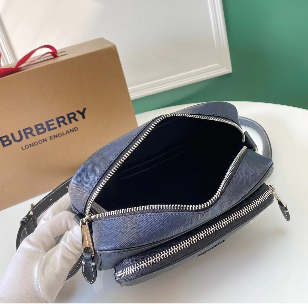 Burberry Paddy-Tasche mit übertriebenem Karomuster - EUR FASHION