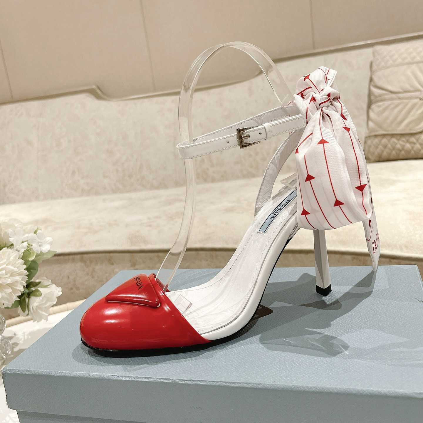 Prada-Pumps aus Lackleder - EUR FASHION