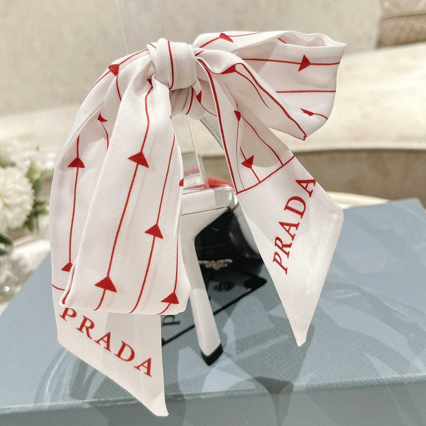 Prada-Pumps aus Lackleder - EUR FASHION