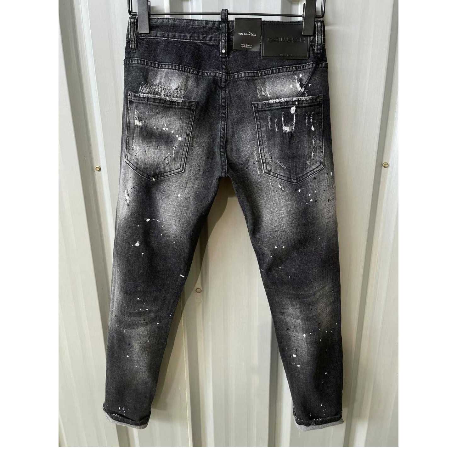 Dsquared2 Distressed-Jeans in mittlerer Waschung 9136 - EUR FASHION