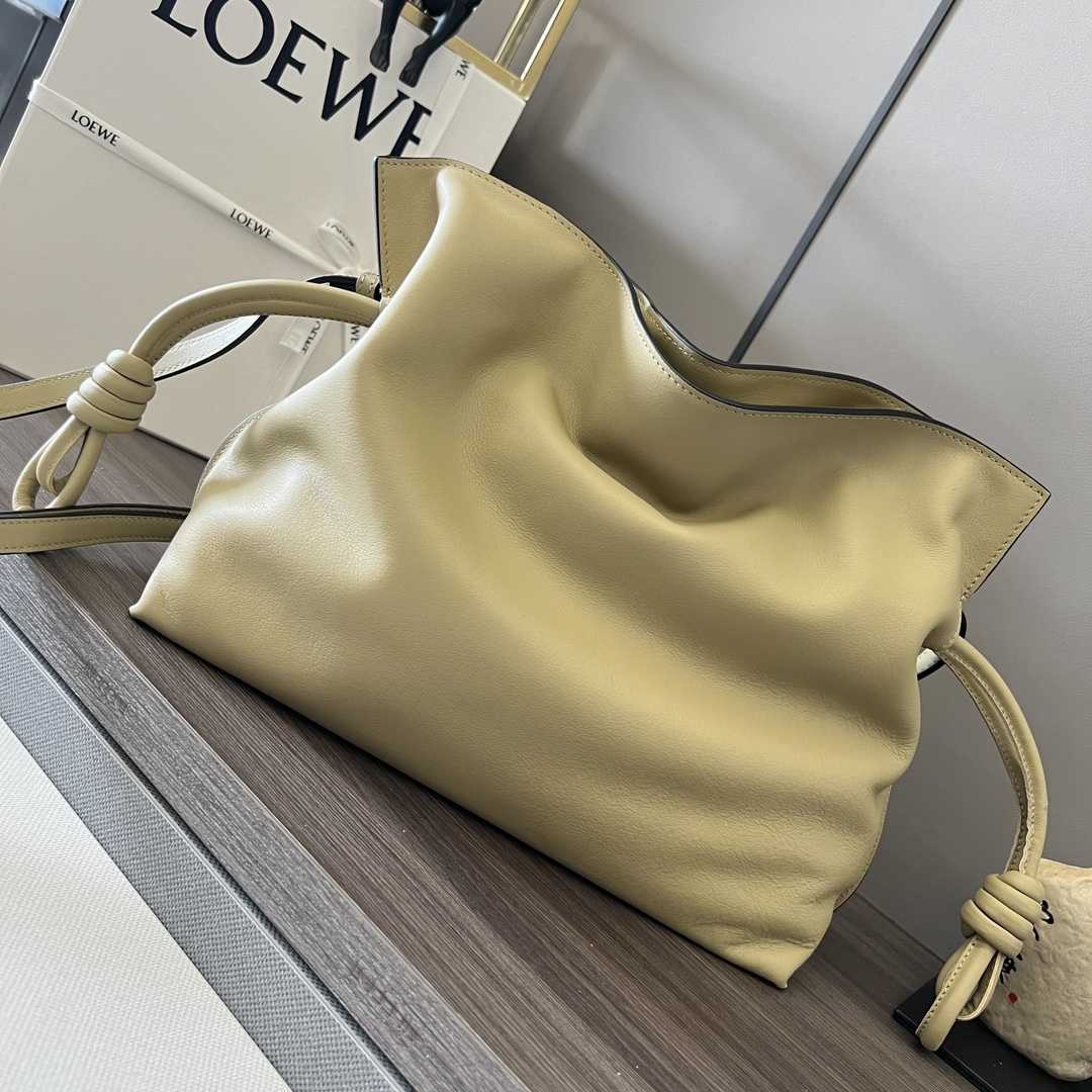 Loewe Flamenco Clutch aus Nappa-Kalbsleder - EUR FASHION