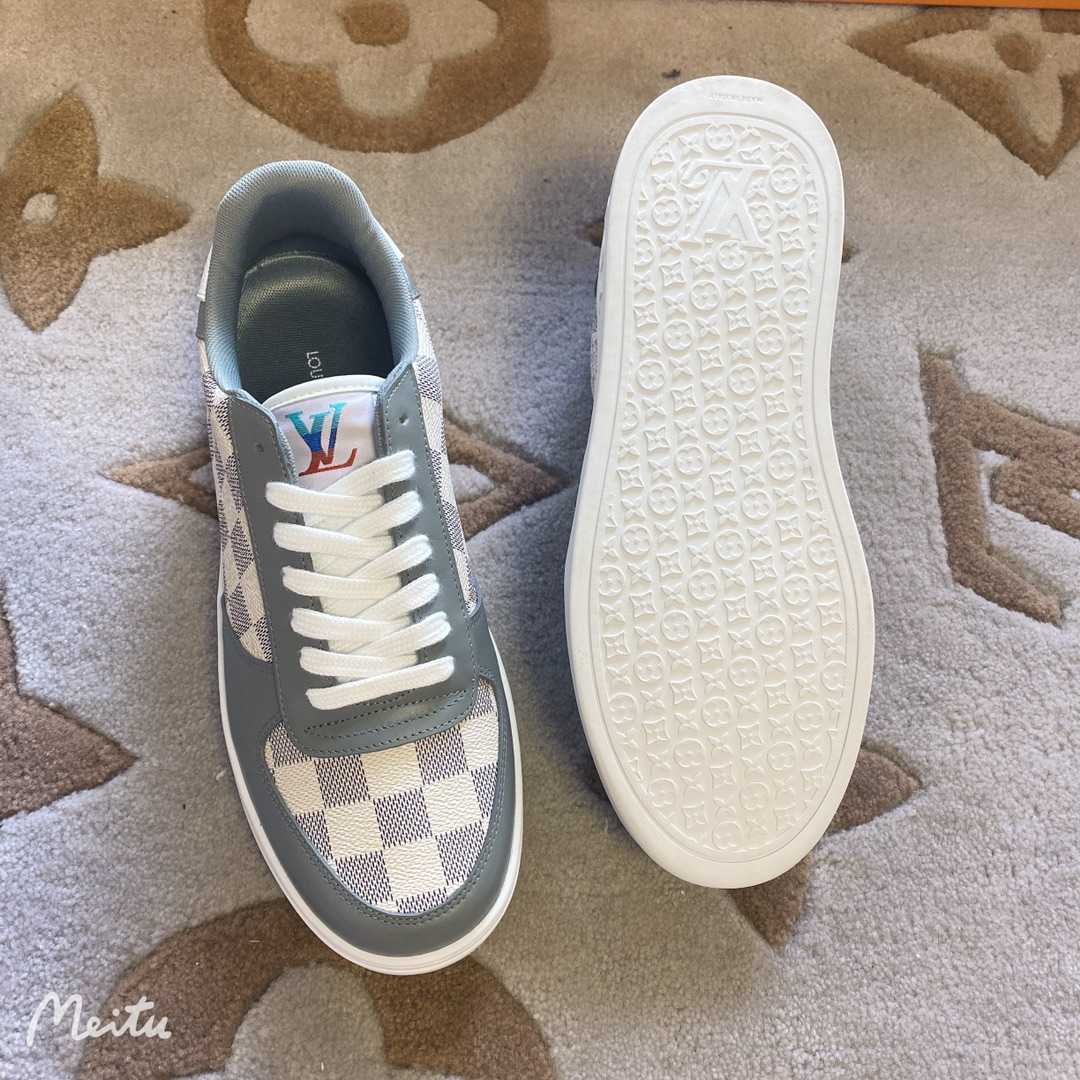 Louis Vuitton Rivoli Sneaker 1A9ZEI - EUR FASHION