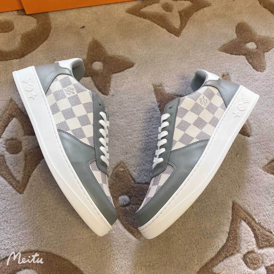 Louis Vuitton Rivoli Sneaker 1A9ZEI - EUR FASHION