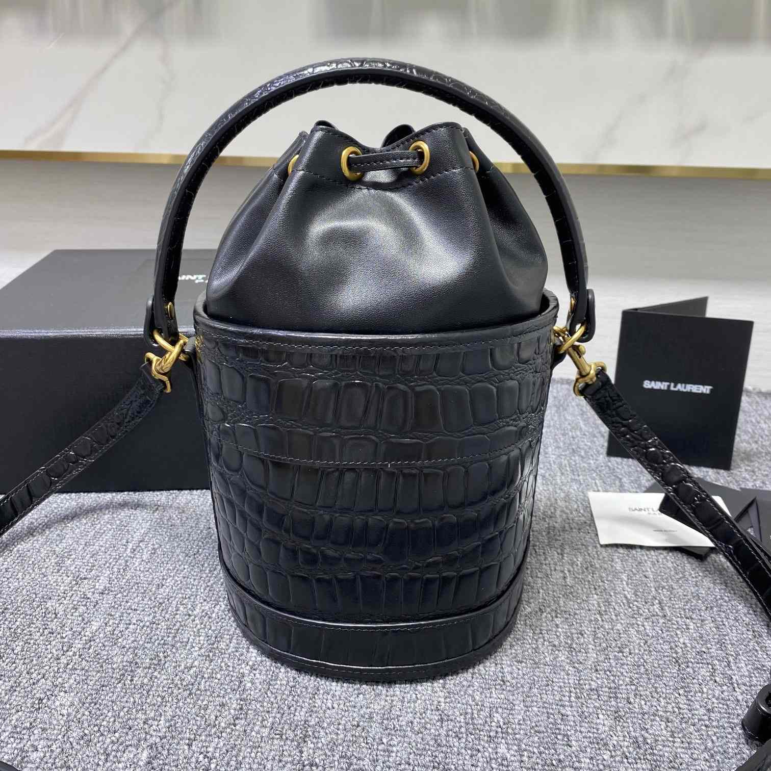Saint Laurent Beuteltasche mit Krokodileffekt und Prägung (16 x 26 x 16 cm) - EUR FASHION