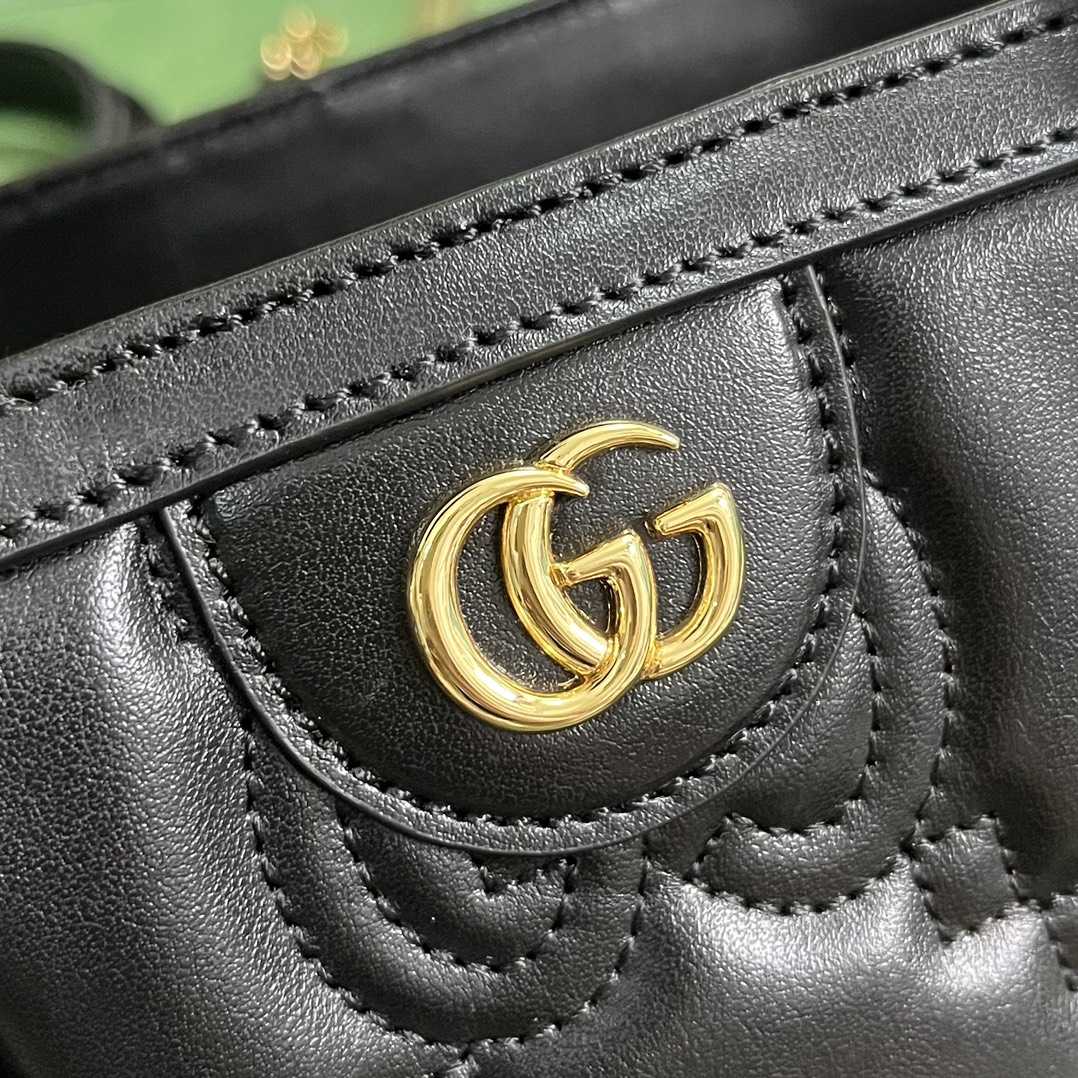 Gucci GG Matelassé-Tasche (31–27,5–14 cm) - EUR FASHION