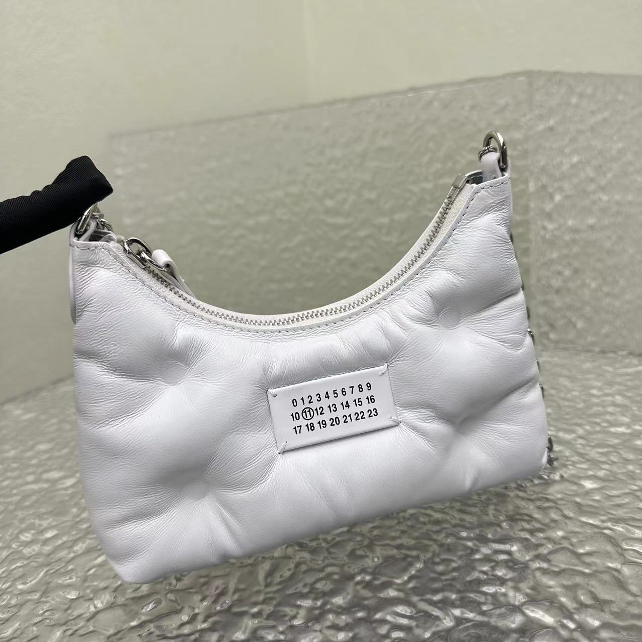 Maison Margiela Micro Glam Slam Umhängetasche (10–20,5 cm) - EUR FASHION