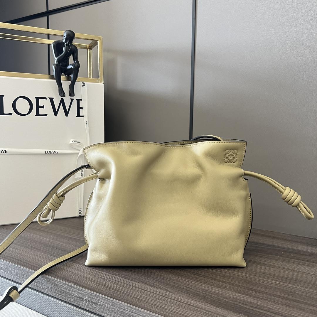 Loewe Mini Flamenco Clutch aus Nappa-Kalbsleder - EUR FASHION