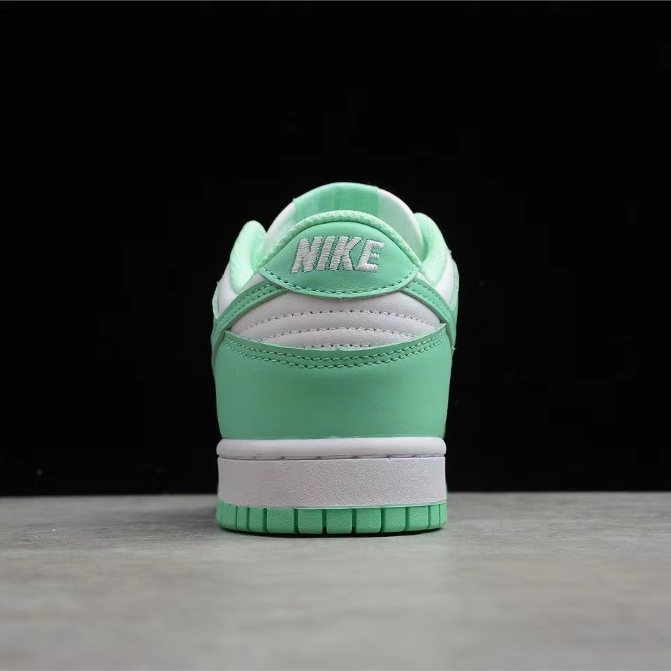 Nike Dunk Low Wmns „Green Glow“ DD1503-105 - EUR FASHION