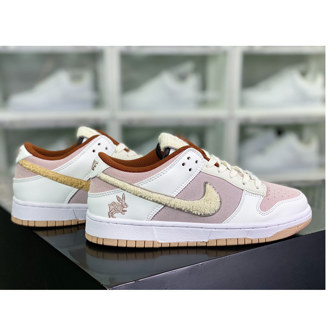 Nike Dunk Low „Year of the Rabbit“ Sneaker fd4203-111 - EUR FASHION
