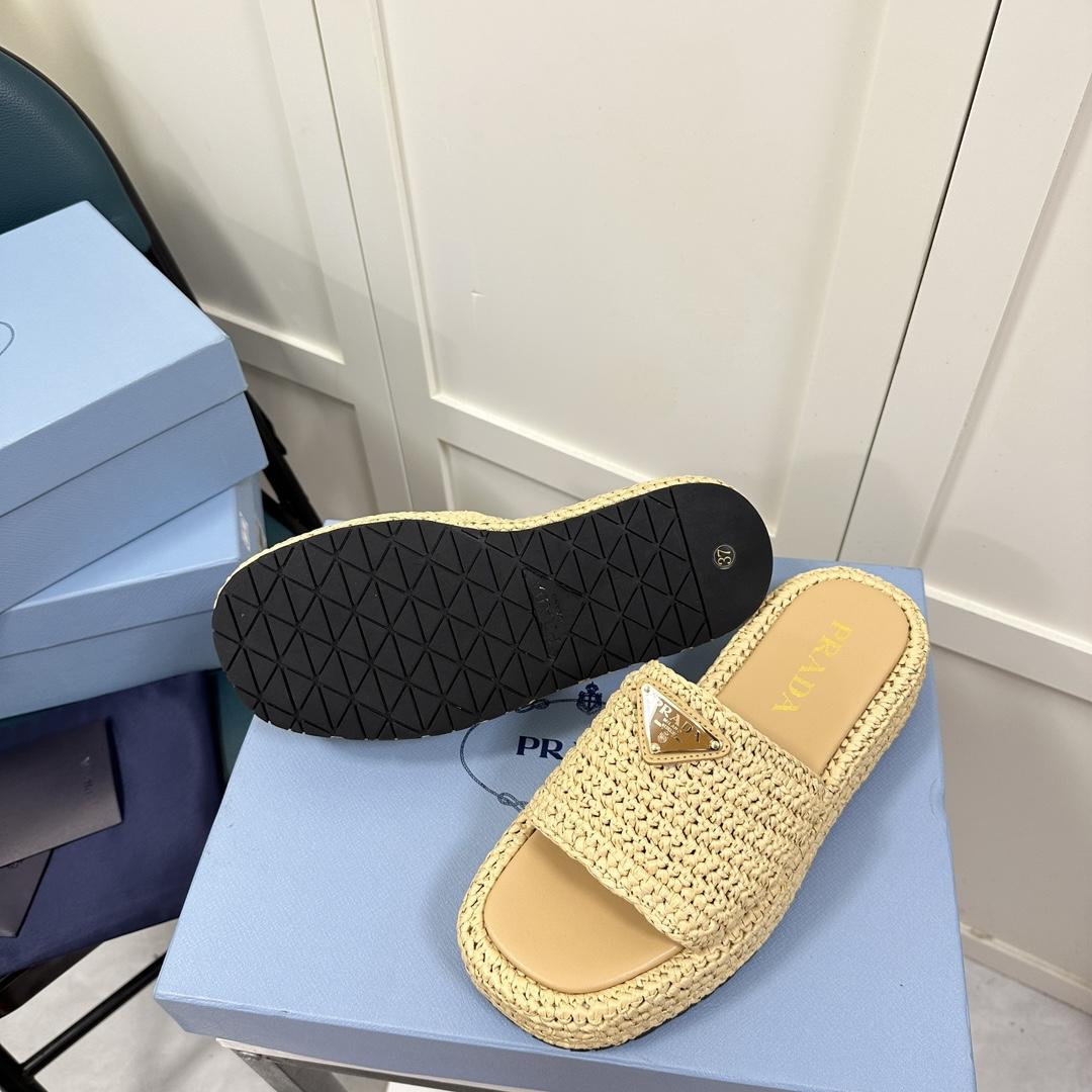 Prada Häkel-Flatform-Slides - EUR FASHION