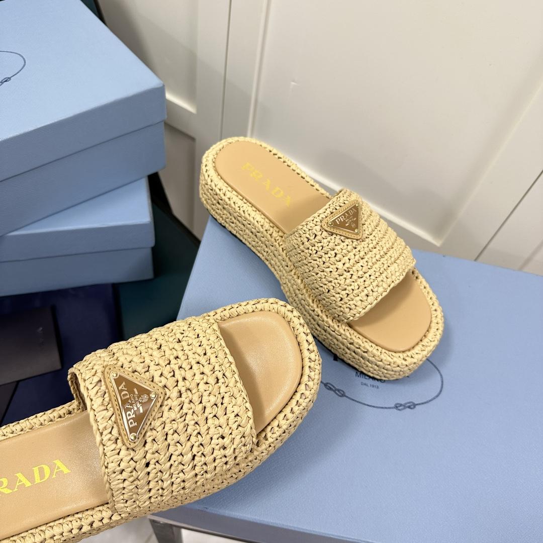 Prada Häkel-Flatform-Slides - EUR FASHION