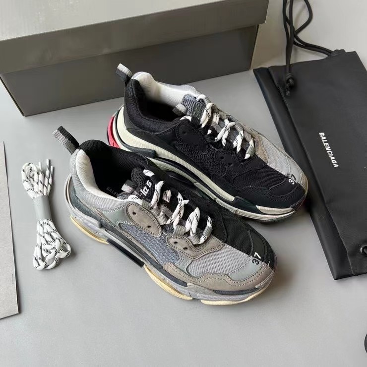 Balenciaga Triple S Sneaker - EUR FASHION