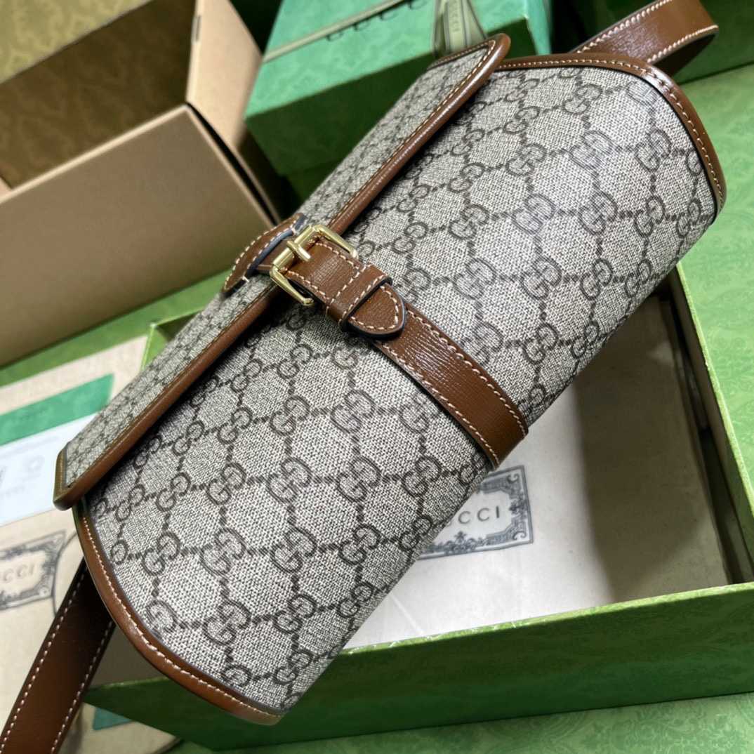 Gucci GG Messenger Bag mit ineinandergreifendem G (25,4–17–7,8 cm) - EUR FASHION