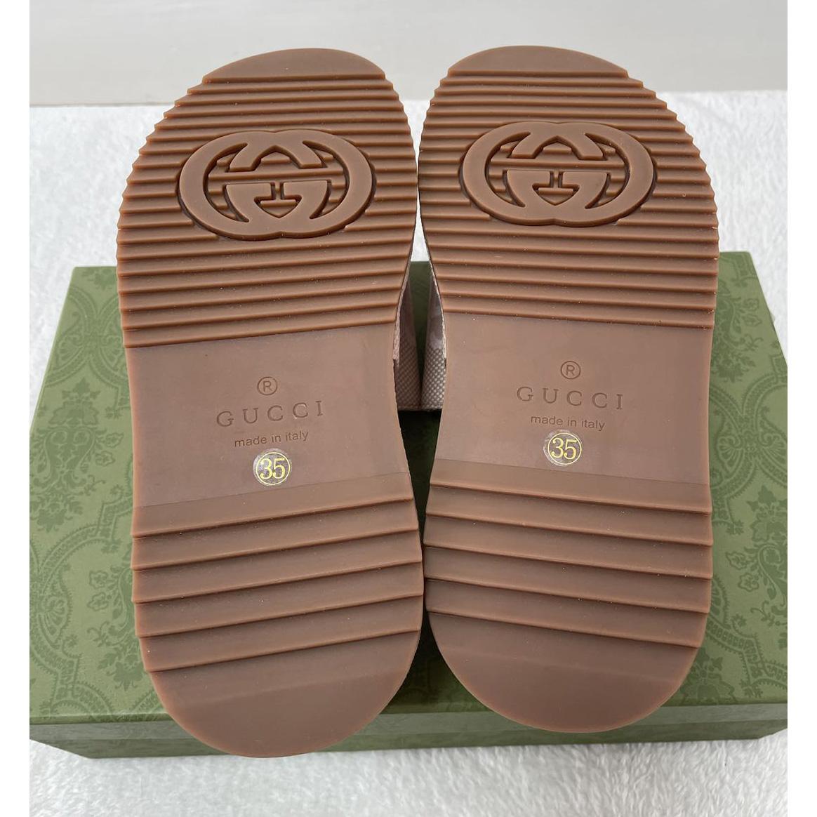 Gucci Jumbo GG Plateau-Slide-Sandale für Damen - EUR FASHION