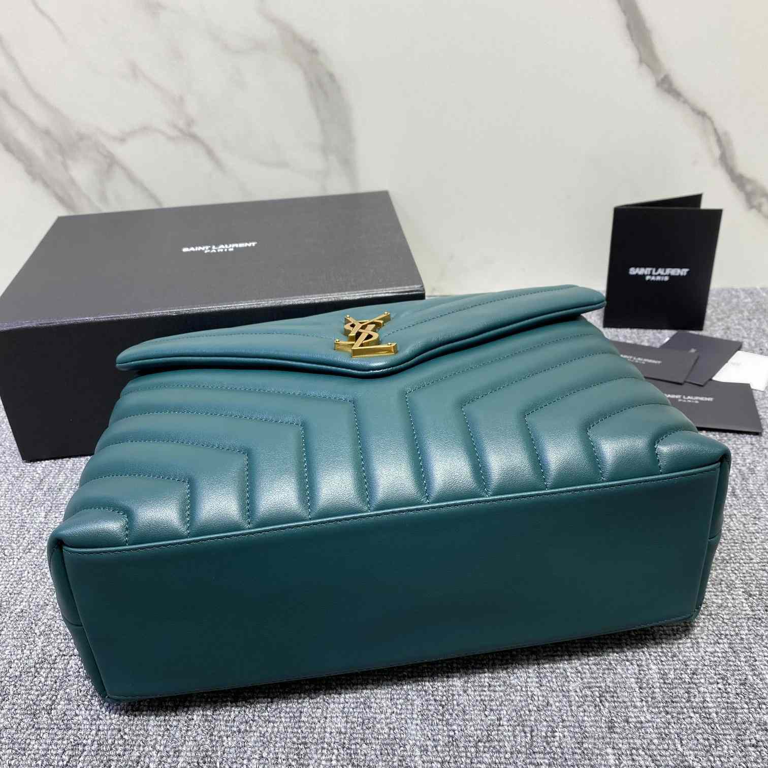Saint Laurent Loulou mittelgroße Umhängetasche mit Kette - EUR FASHION