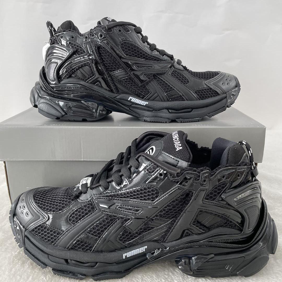 Balenciaga Runner Sneaker in Schwarz - EUR FASHION