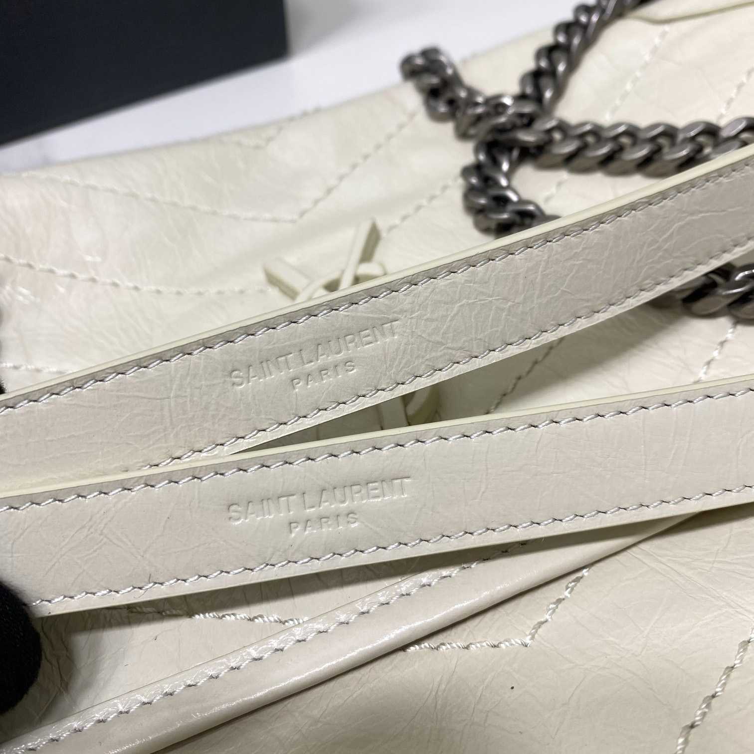 Saint Laurent Niki Mittelgroße Kettentasche aus zerknittertem Vintage-Leder - EUR FASHION