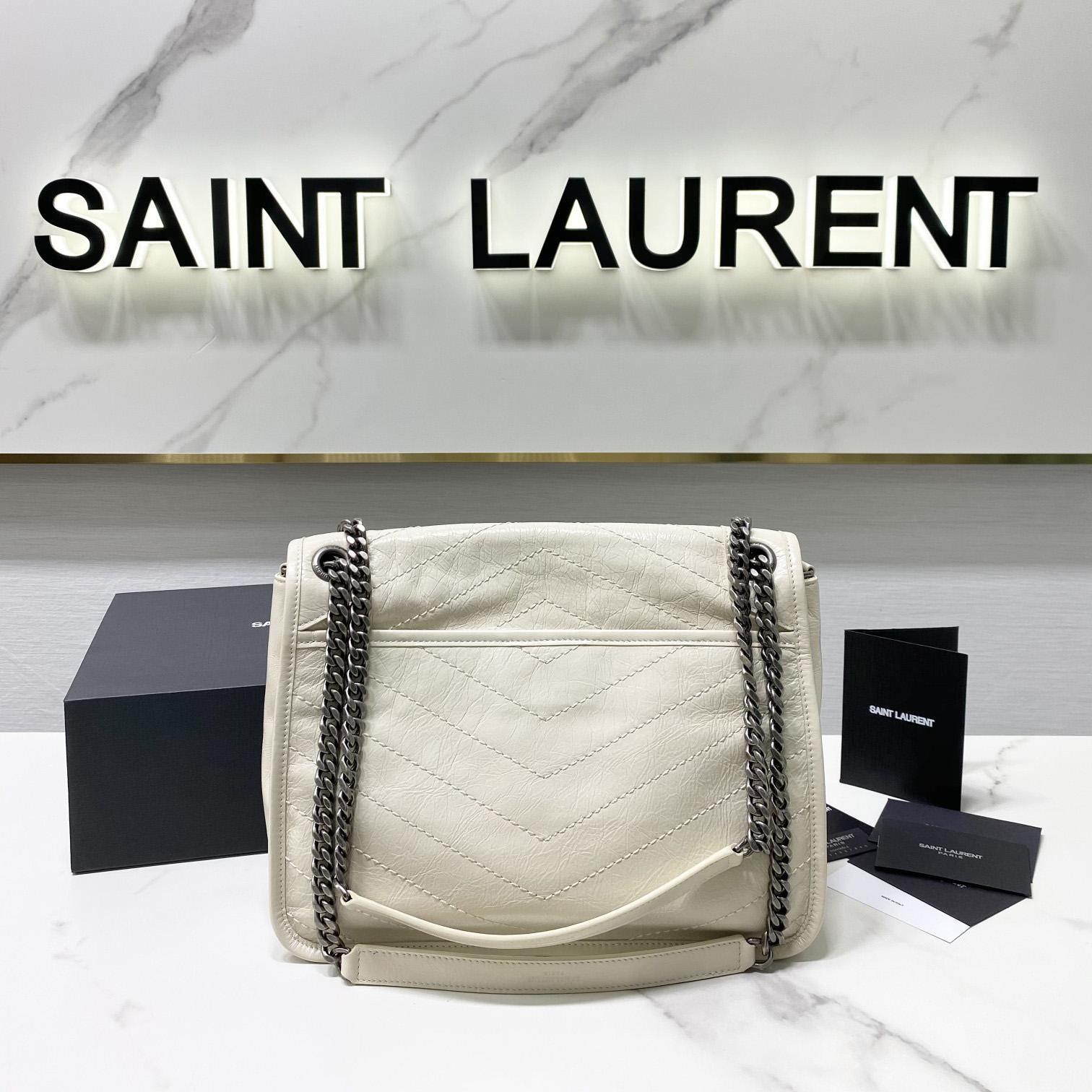 Saint Laurent Niki Mittelgroße Kettentasche aus zerknittertem Vintage-Leder - EUR FASHION