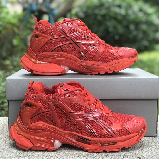 Balenciaga Runner Sneaker in Rot - EUR FASHION