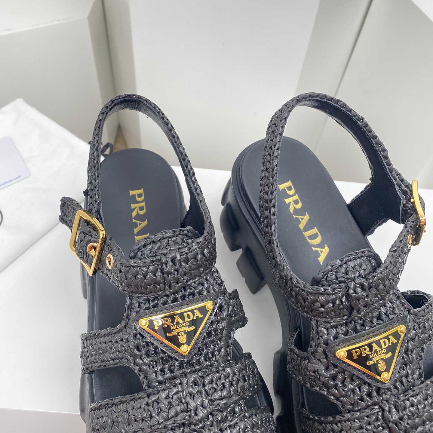 Prada Monolith Häkelkäfig-Sandalen - EUR FASHION
