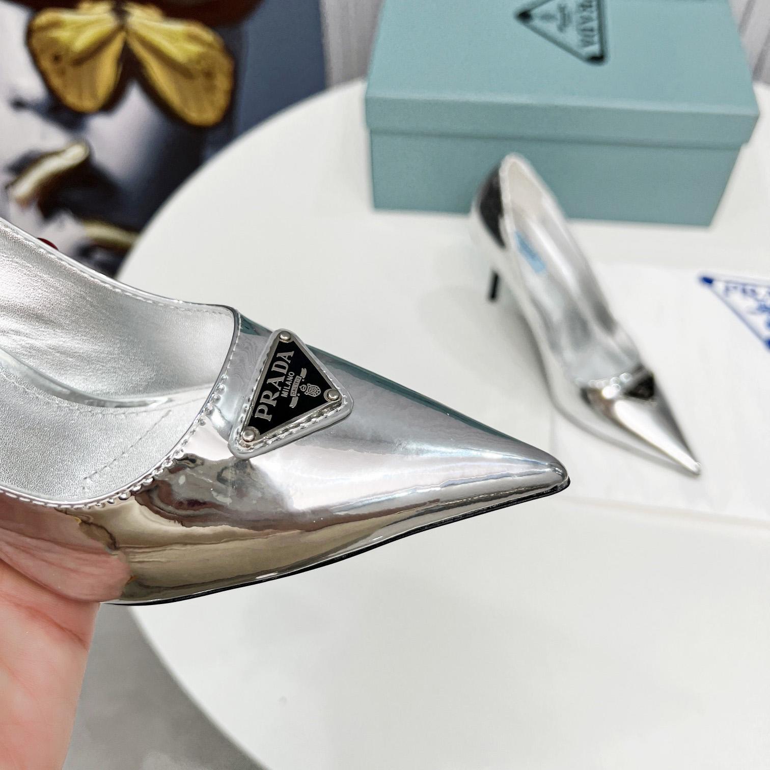 Prada-Pumps aus Lackleder - EUR FASHION