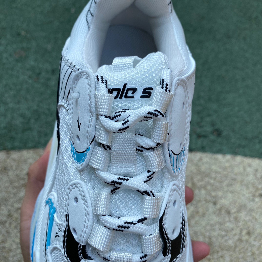 Balenciaga Triple S Sketch Sneaker in Weiß - EUR FASHION