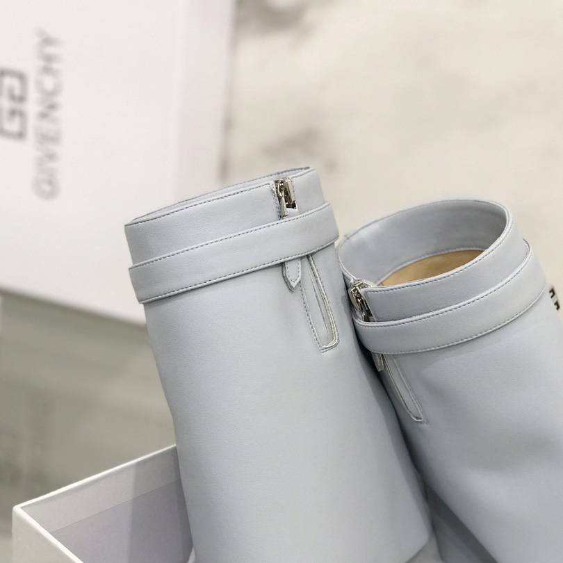 Givenchy Shark Lock Stiefeletten aus Leder - EUR FASHION