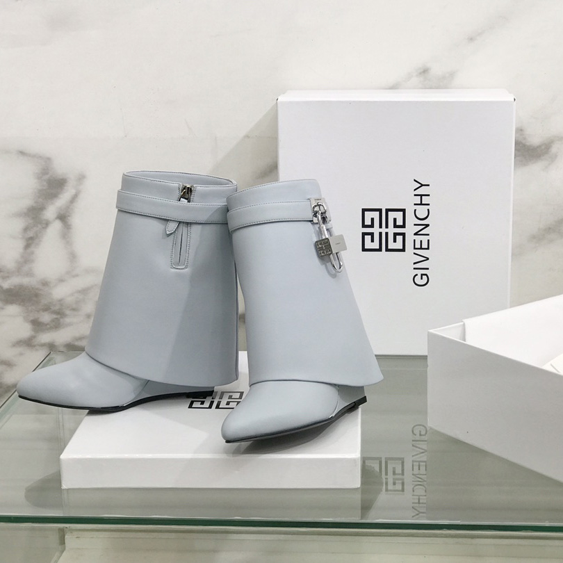 Givenchy Shark Lock Stiefeletten aus Leder - EUR FASHION