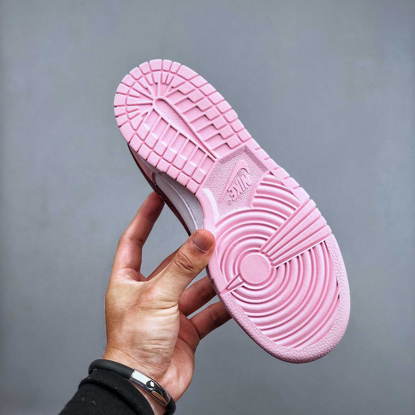 Nike Nk Dunk SB Low Sneakers CW1590-601 - EUR FASHION