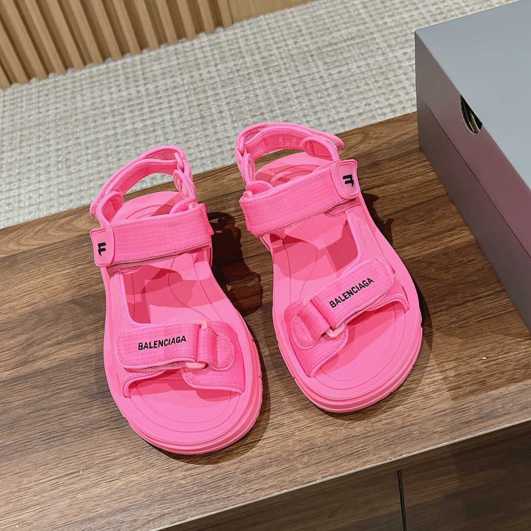 Balenciaga Touristische Sandale für Damen in Rosa - EUR FASHION