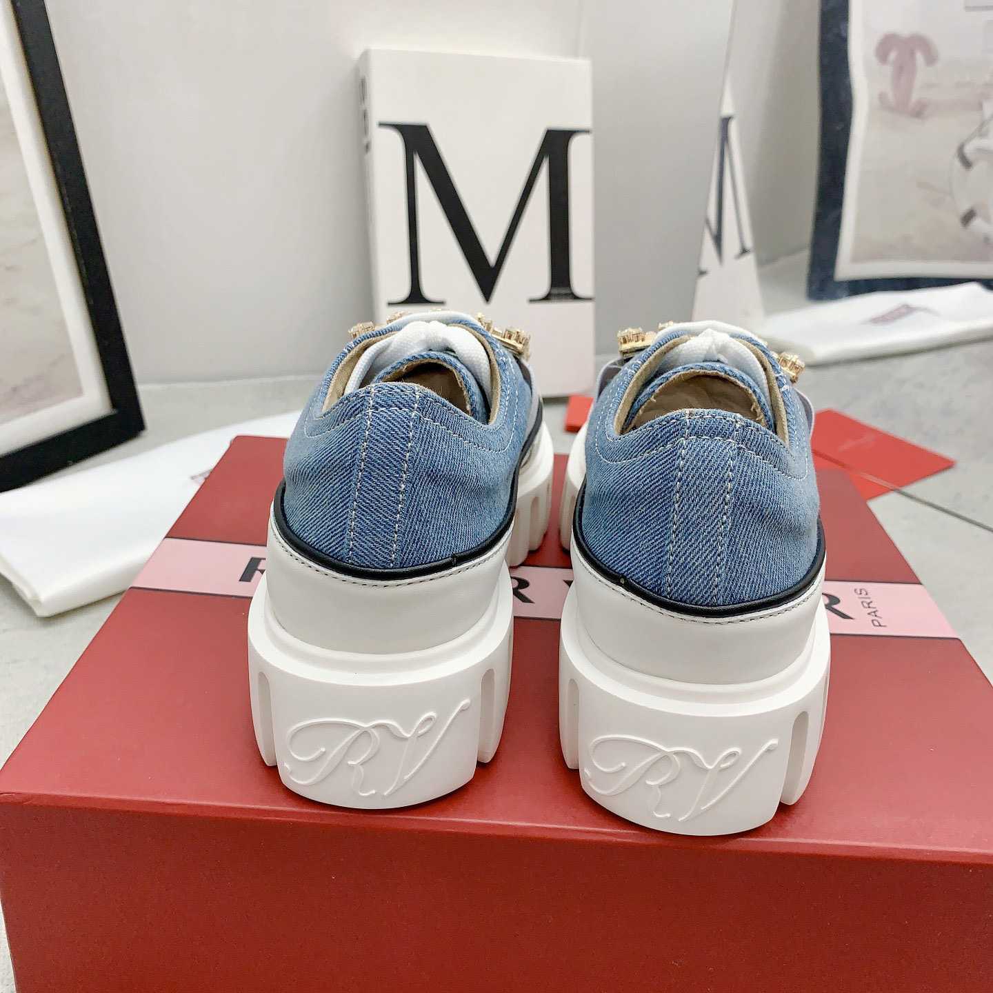 Roger Vivier Viv' Go-Thick Slip-on-Sneaker mit Strass-Schnalle aus Denim - EUR FASHION