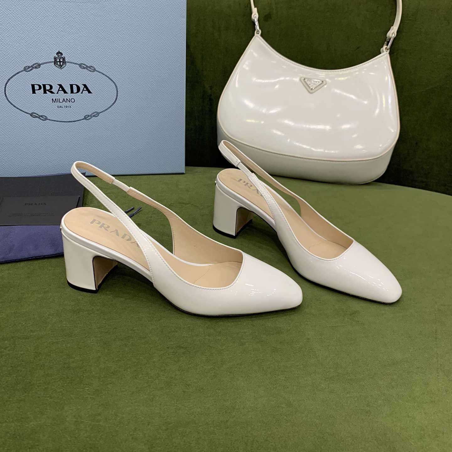 Prada Slingback-Pumps aus Lackleder - EUR FASHION