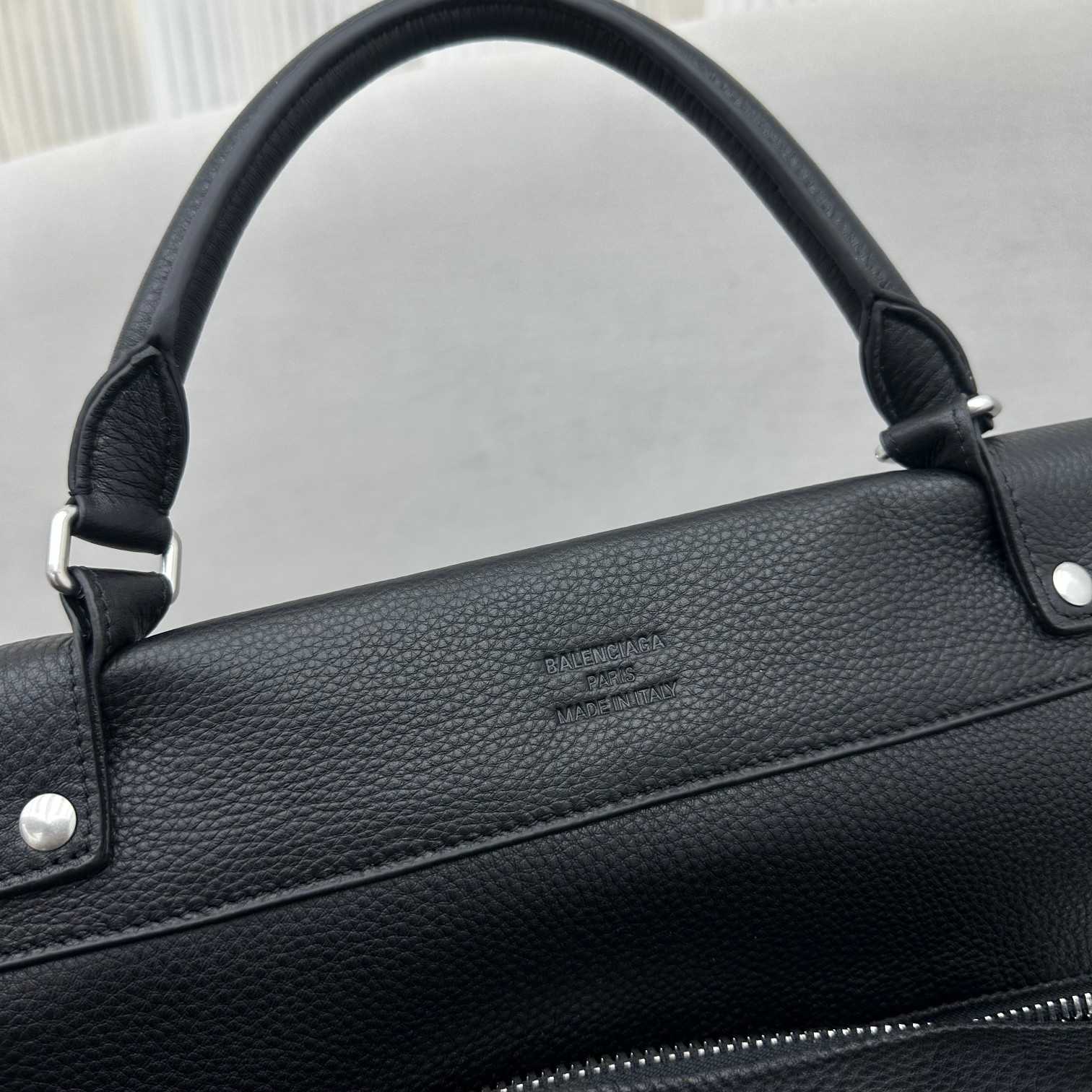 Balenciaga Große Taillen-Tragetasche (30 x 14 x 12 cm) - EUR FASHION