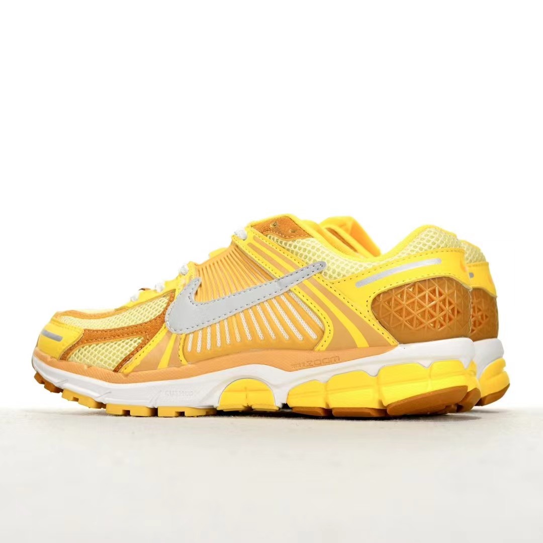 Nike Zoom Vomero 5 Sneaker FJ4453-765 - EUR FASHION