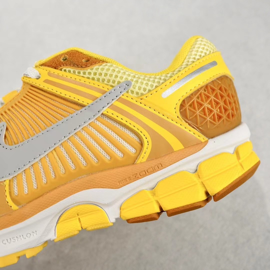 Nike Zoom Vomero 5 Sneaker FJ4453-765 - EUR FASHION