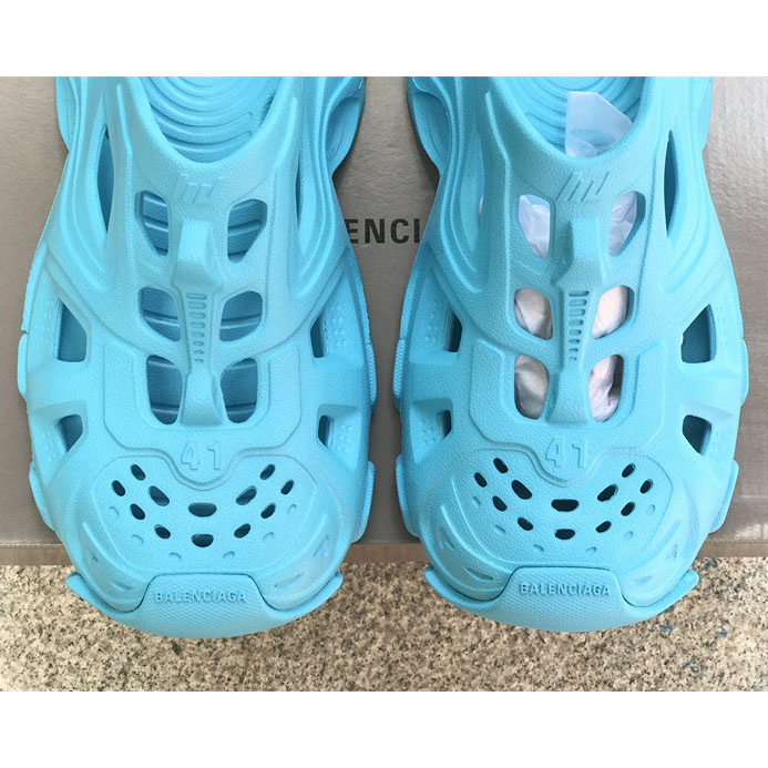 Balenciaga HD Mules in Blau - EUR FASHION