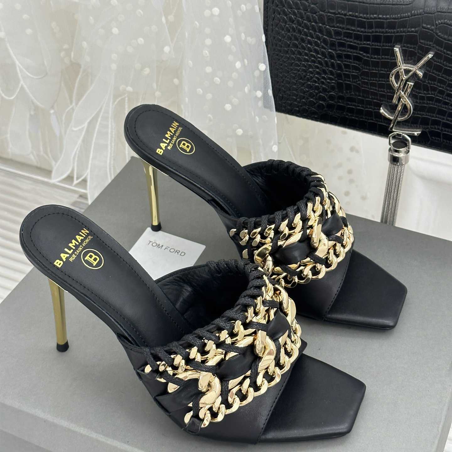 Balmain Pumps mit Kettengliederdetail, 110 mm - EUR FASHION